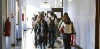 Scuola, consenso informato: ok Camera a ddl, testo passa al Senato