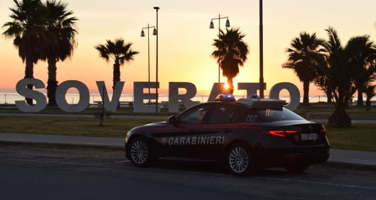 Controllo carabinieri su locali della movida del Soveratese: Diversi lavoratori in nero, gestori sanzionati