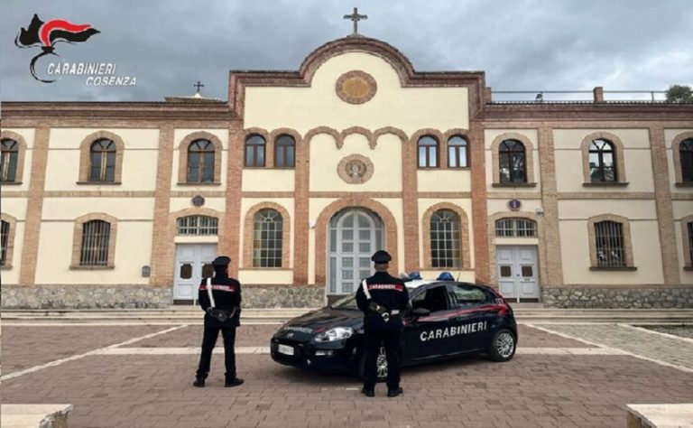 Deteneva oltre 2 kg di droga nascosta in un locale: arrestato un 30enne di Castrovillari