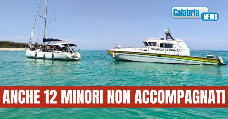Migranti: In 68 soccorsi nel Crotonese, sono di nazionalità afgana e pakistana