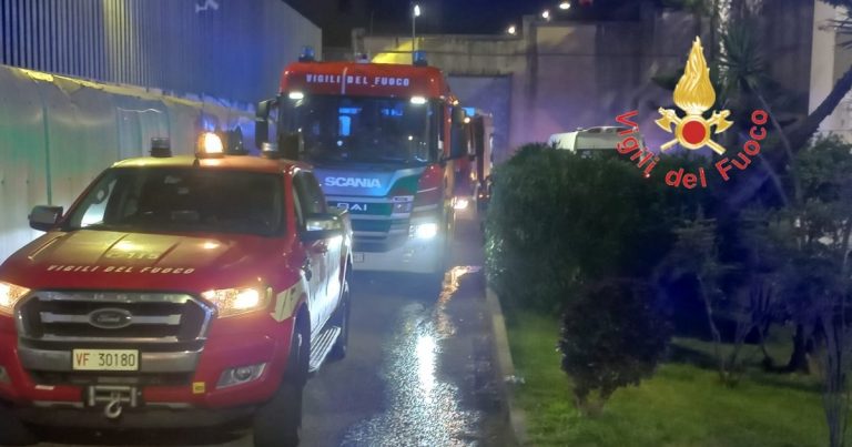 Incendio al carcere minorile di Catanzaro: 18 detenuti evacuati
