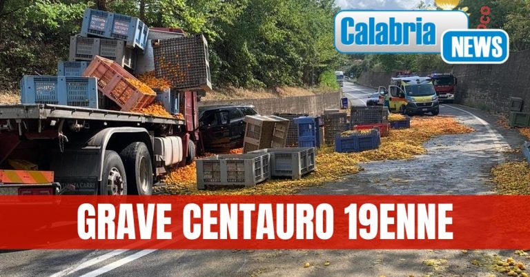 Cosenza: carambola tra autocarro, auto e moto sulla SS 107. Tre feriti portati in ospedale