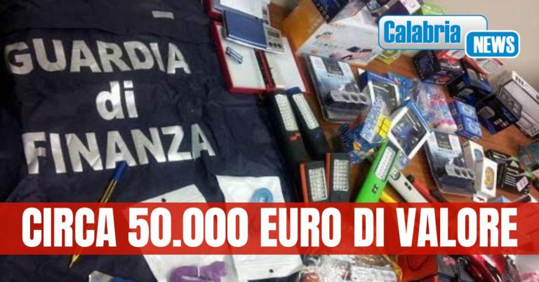Sequestro prodotti contraffatti Crotone