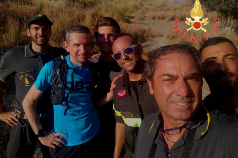 Turisti francesi (padre e figlio) si smarriscono dopo escursione notturna nel Reggino: Soccorsi dai Vigili del fuoco