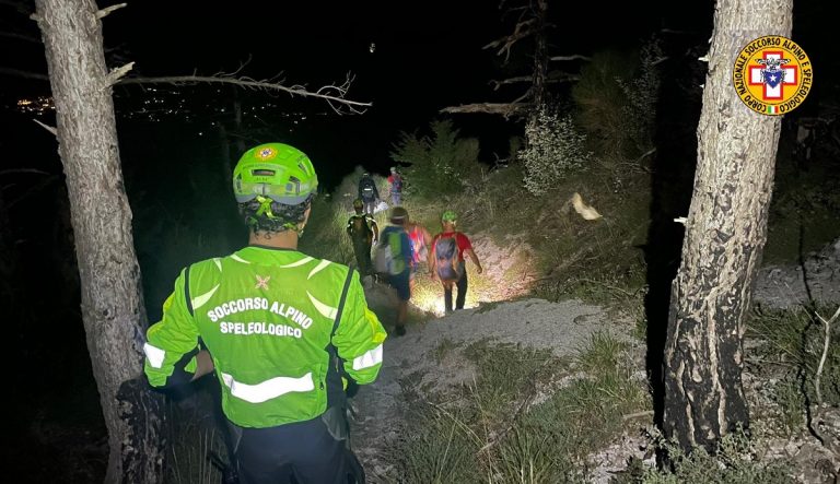 Tre escursioni salvati in una zona impervia del Pollino