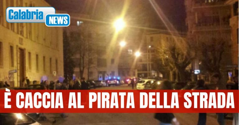 Cosenza, auto investe pedone in via Alimena: 30enne ricoverato in coma farmacologico all’Annunziata