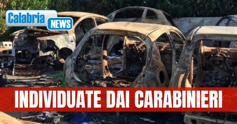 Reggio Calabria: trovate 20 carcasse di auto incendiate, sono rifiuti speciali