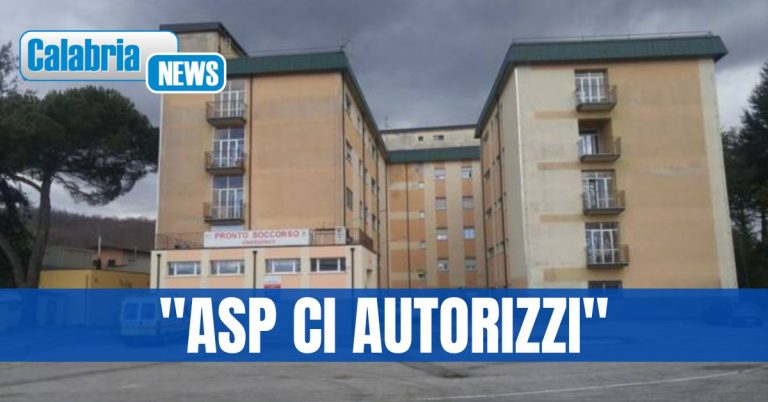 Soveria Mannelli, muratori e volontari si offrono di sistemare gratuitamente il tetto danneggiato dell’ospedale