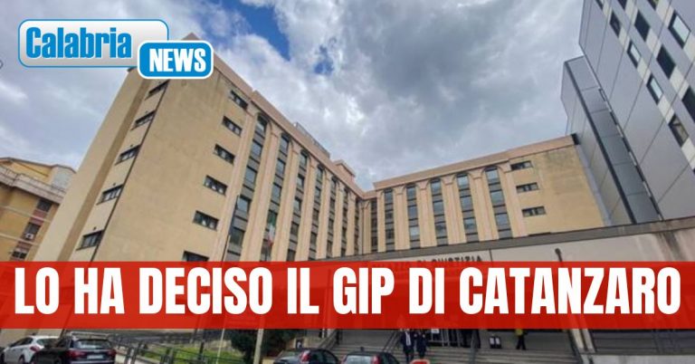 Operazione ‘Reset’, rimessa in libertà l’avv. Rosa Rugiano, per lei resta obblio di dimora