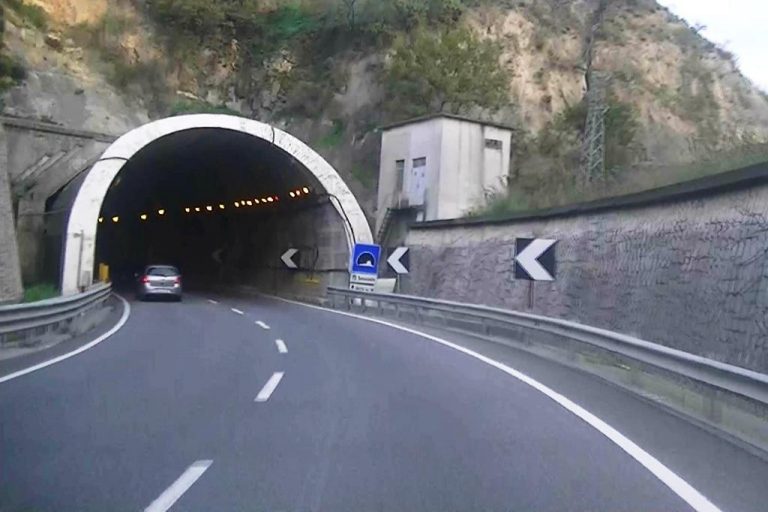 Lavori manutenzione in galleria ‘Sansinato’: da lunedì 17 a venerdì 28 chiusura in direzione Catanzaro