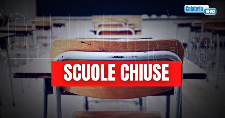 Terremoto in Calabria, sindaco chiude tutte le scuole