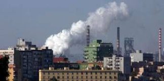 Ex Ilva Taranto, continua mobilitazione operai: occupata statale 106