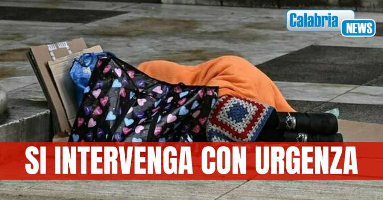 Aiutate Fatima: donna e madre, all’addiaccio, scalza e con una sola coperta…di Martino Zuccaro*