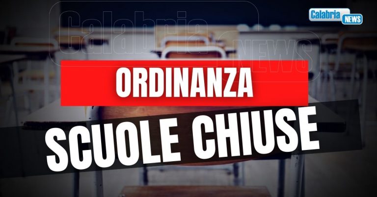 Crotone, mercoledì allerta arancione: Provvedimento del sindaco per stop lezioni in classe