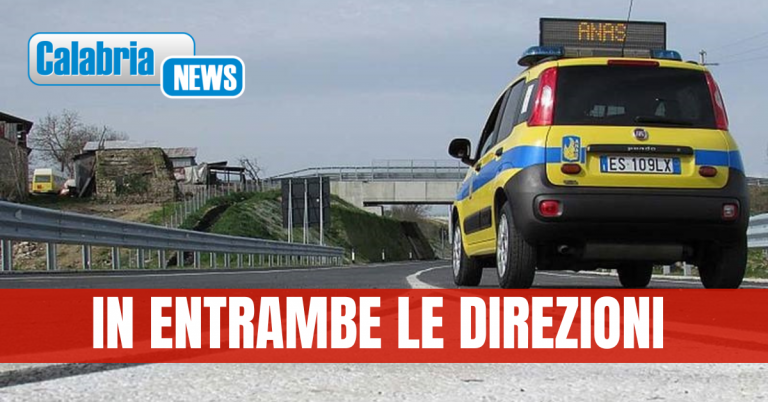 Incidente tra due auto e un mezzo pesante: bloccata temporaneamente la A2 tra Vibo Valentia e Pizzo