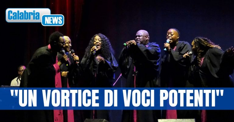 Eric Waddell & Abundant Life Gospel Singers