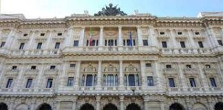 “Gelosia non può mai essere attenuante”, la sentenza su stalking e lesioni