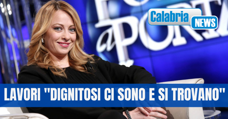 Reddito di cittadinanza, Meloni: “Non può pagare lo Stato chi aspetta il lavoro dei sogni”