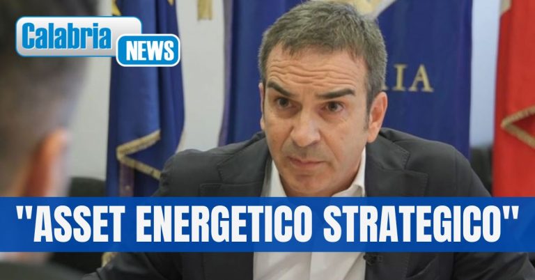 Energia: Occhiuto, con rigassificatore Gioia Tauro potremmo fissare tetto al prezzo del gas