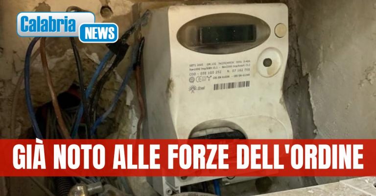 Arrestato 31enne a Reggio Calabria: si allacciava abusivamente alla corrente elettrica