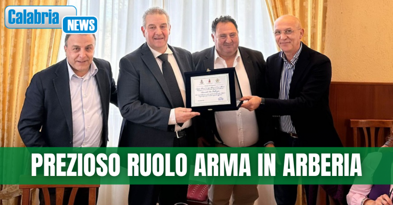 In pensione Comandante carabinieri: omaggio sindaci San Giorgio, Vaccarizzo e San Cosmo Albanese