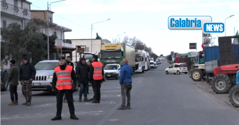 Protesta agricoltori, manifestanti: nessuna responsabilità nel decesso dell’automobilista nel Catanzarese