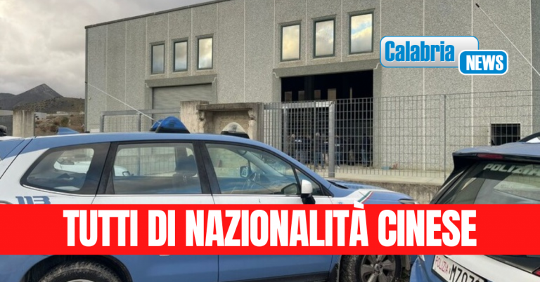 Centrale della droga in un capannone a Castrovillari, sequestrati 580 chili: arrestate 5 persone