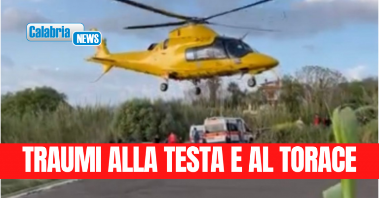 Amantea, donna investita da un tir a Campora sulla SS 18: ricoverata in rianimazione a Cosenza