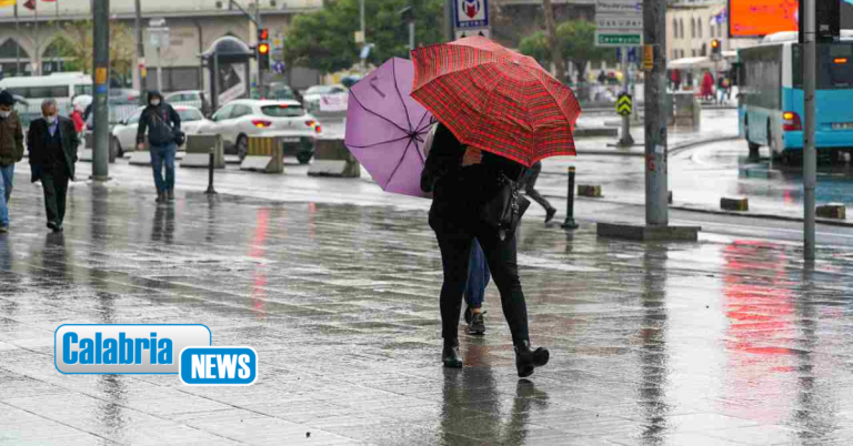 Ritorna il maltempo anche sulla Calabria, ma con temperature più miti. Martedì attese piogge