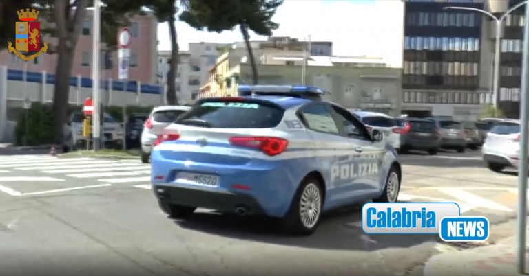 Corigliano-Rossano, scippa anziana che aveva appena ritirato la pensione: polizia ferma 43enne