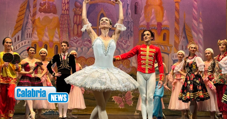 AMA Calabria, a Lamezia Terme standing ovation per “Lo Schiaccianoci” del Russian Classical Ballet