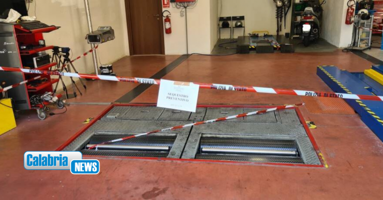 Cosenza, sequestrato centro revisione auto e 51 carte di circolazione di veicoli non regolari