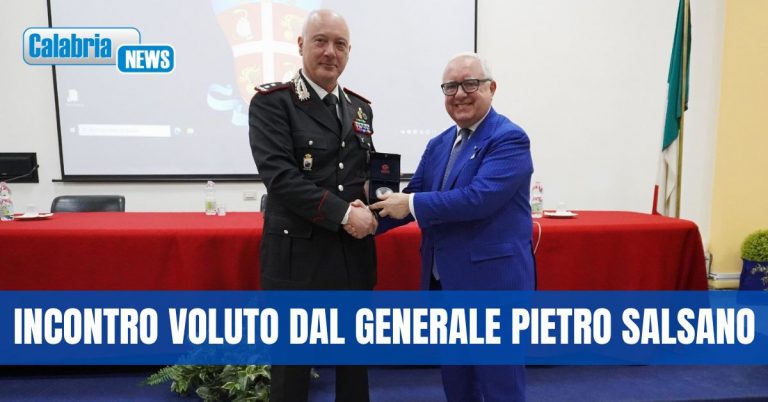 Catanzaro: i Carabinieri incontrano l’esperto di intelligence e strategia internazionale Andrea Margelletti