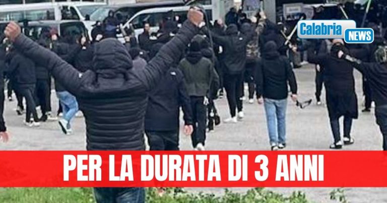Disordini e furti in un autogrill di Pizzo: D.A.SPO. per due ultras siciliani