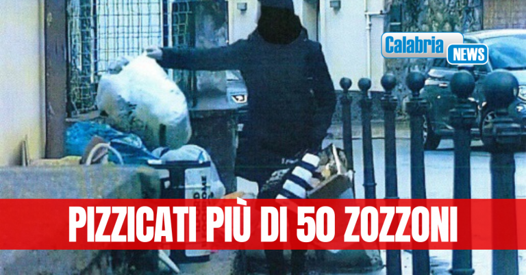 FOTO-Catanzaro: tolleranza zero per chi abbandona illecitamente i rifiuti nel territorio comunale