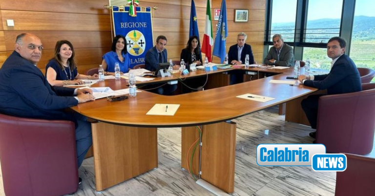 Giunta regionale: presa d’atto accordo con Governo per lo sviluppo e la coesione della Regione Calabria