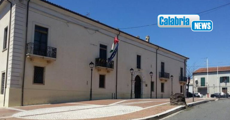 Lavoro per saldare tasse locali, a Isola Capo Rizzuto Sì a regolamento del baratto amministrativo