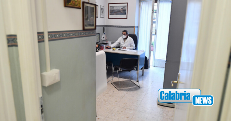 Fondazione Gimbe, 27,3% dei medici di base calabresi supera 1.500 assistiti