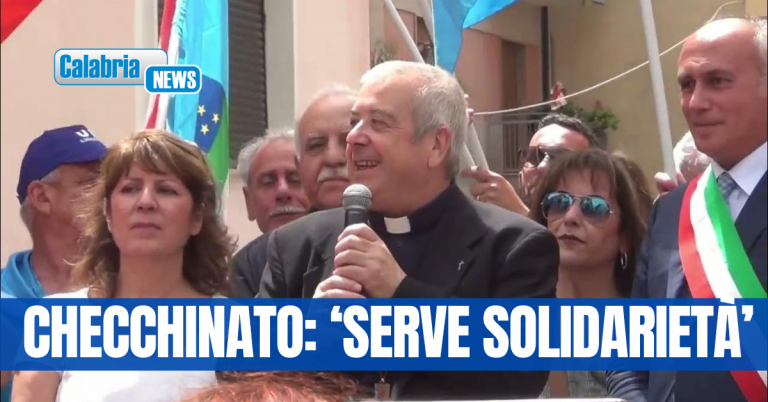Cosenza, anche l’Arcivescovo al corteo contro l’autonomia differenziata