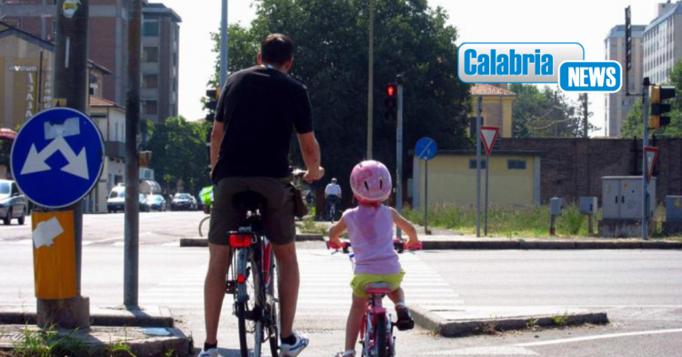 Italiani papà più vecchi d’Europa, primo figlio a 36 anni e oltre