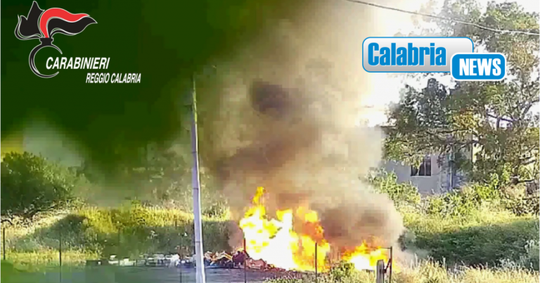 VIDEO-Reggio, smaltimento e incendio rifiuti pericolosi a Mortara-San Gregorio: 2 arresti e 5 indagati