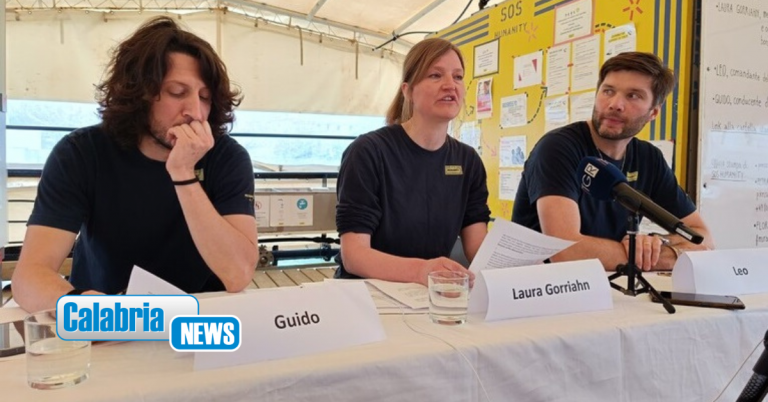 Crotone, ‘Sos Humanity’ incontra la stampa: Laura Gorriahn “decreto Piantedosi è illegittimo”