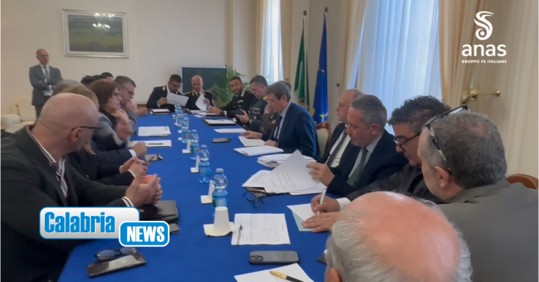 VIDEO-Vibo Valentia, Tavolo Tecnico finalizzato a dettagliare lo stato della rete viaria del territorio