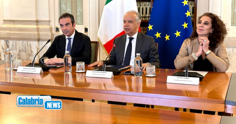 VIDEO-Lotta alle infiltrazioni mafiose negli appalti e in sanità: intesa tra ministro Piantedosi e Occhiuto