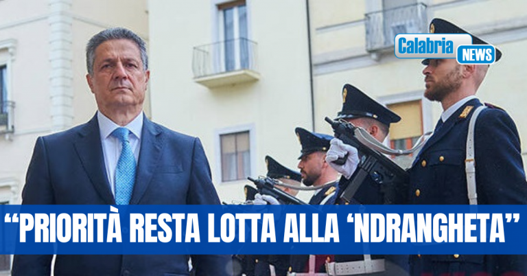 VIDEO-Celebrato anche a Catanzaro il 172esimo anniversario della fondazione della Polizia di Stato