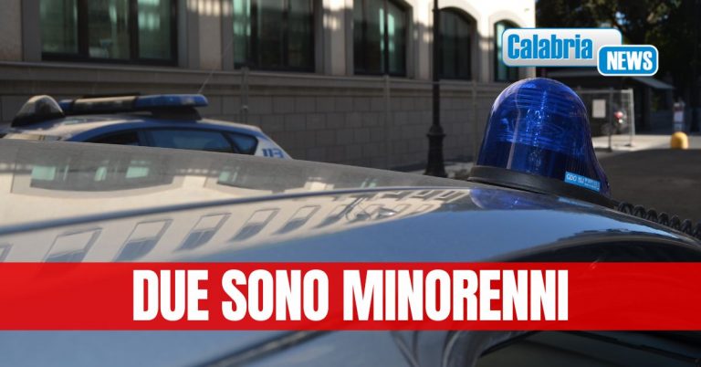 Reggio Calabria, rapine in una tabaccheria del centro: fermo per 3 soggetti