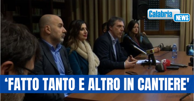 Catanzaro, sindaco Fiorita alla stampa: mai pensato di lasciare, andiamo avanti