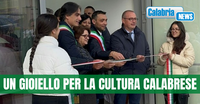 FOTO-Inaugurata oggi la nuova sede del Liceo Musicale e Coreutico ‘Rechichi’ di Cinquefrondi