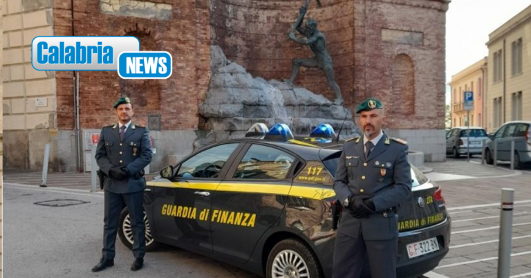 VIDEO-Traffico internazionale di cocaina dal Sudamerica: arrestati narcos, droga alla ‘ndrangheta