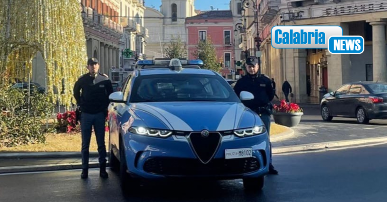 Crotone, accoltellarono connazionale il giorno di Natale: Polizia arresta 4 tunisini per tentato omicidio
